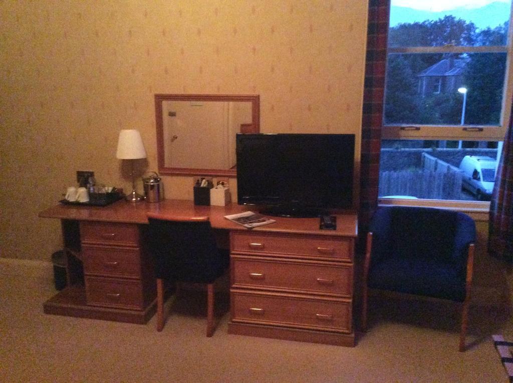 Taychreggan Hotel Dundee Habitación foto